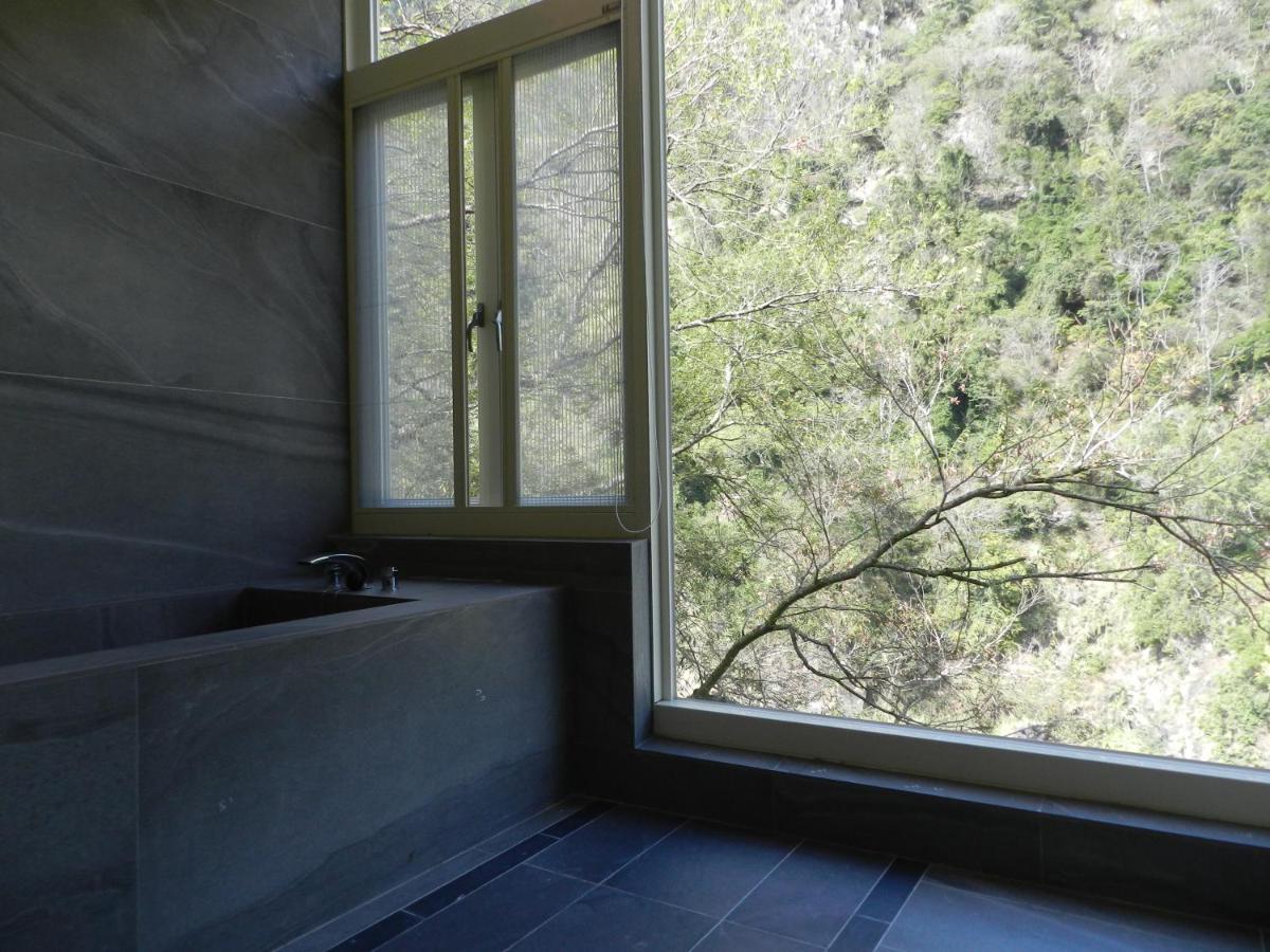 谷關明高溫泉 Mingao Hot Spring Resort Heping  Extérieur photo
