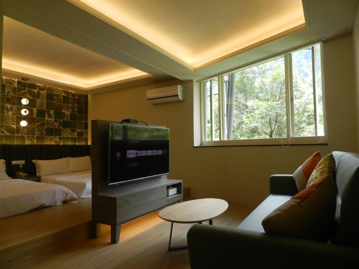 谷關明高溫泉 Mingao Hot Spring Resort Heping  Extérieur photo