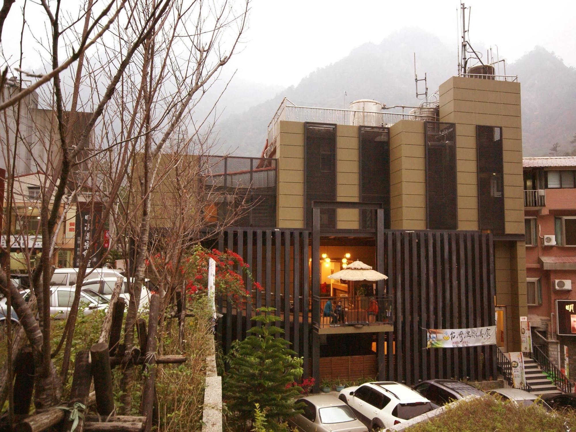 谷關明高溫泉 Mingao Hot Spring Resort Heping  Extérieur photo